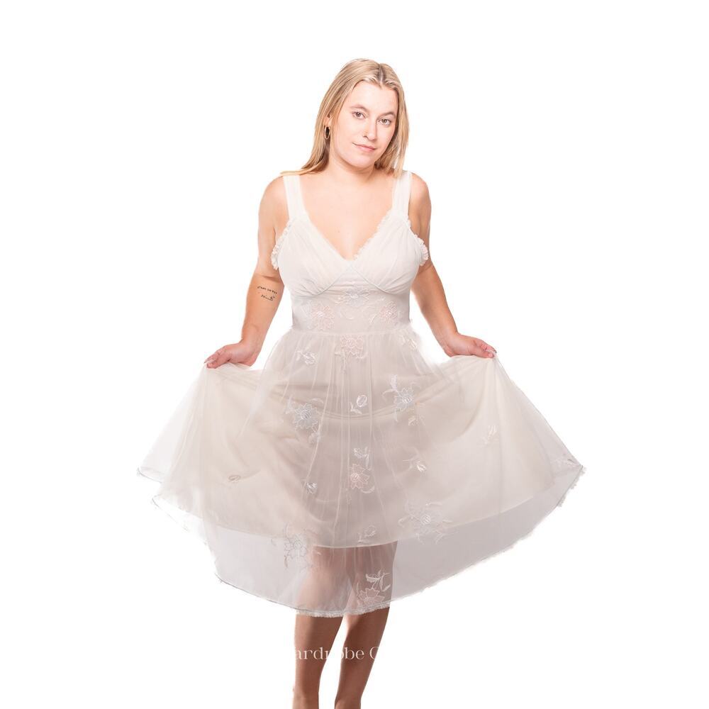 Vintage 50's Sheer White Nylon Gown Dress - Picture 7 of 13